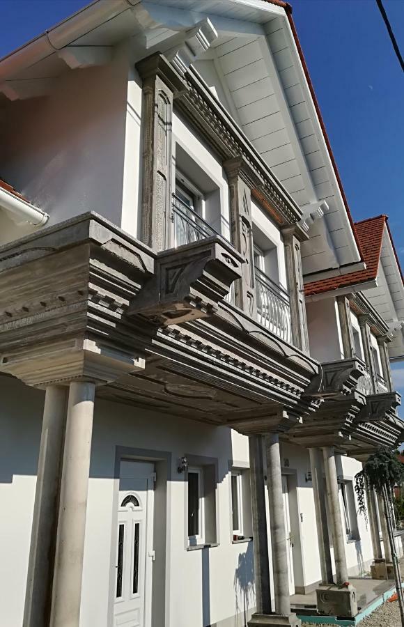 Vila Lemic Postojna Exterior foto