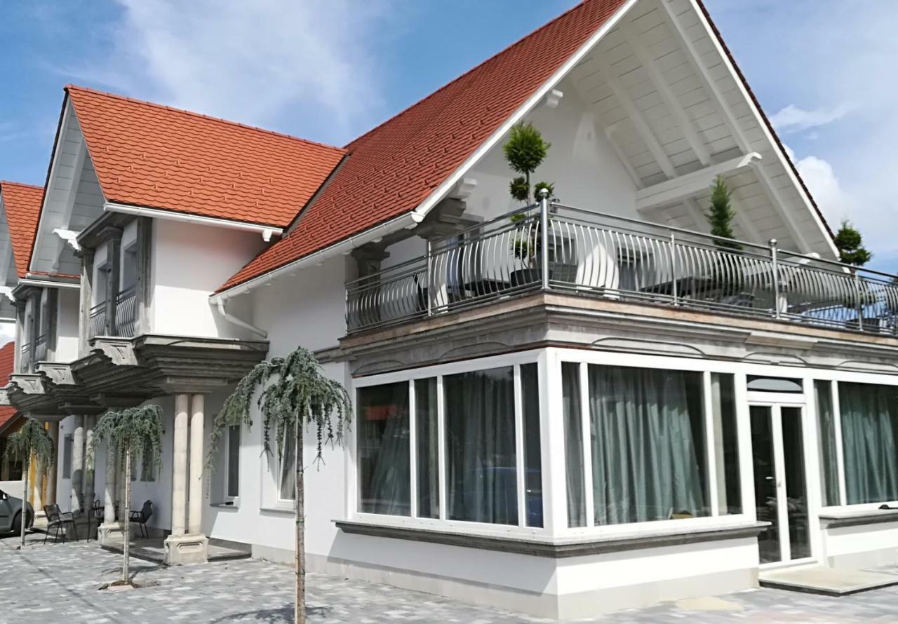 Vila Lemic Postojna Exterior foto